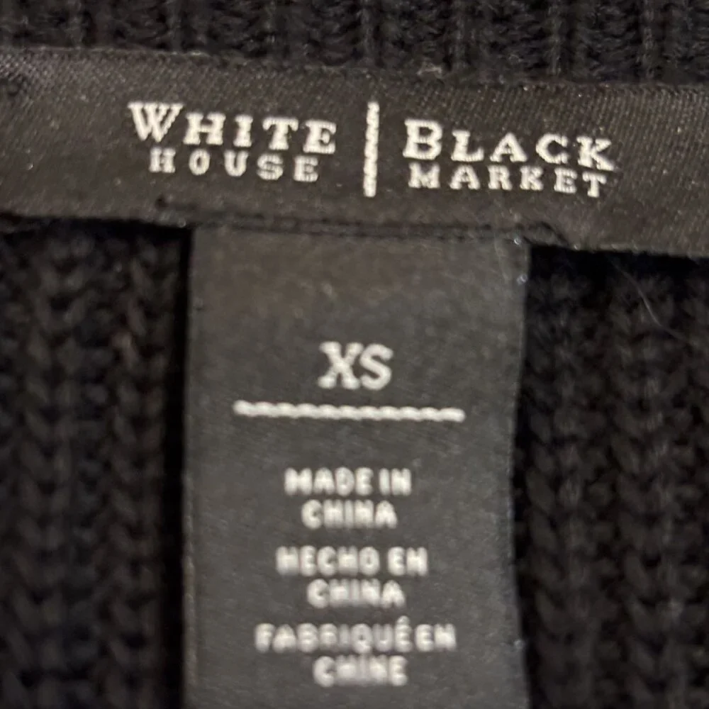 White House Black Market XS Black Knit Cropped Sweater Womens Long Sleeve - Picture 2 of 9